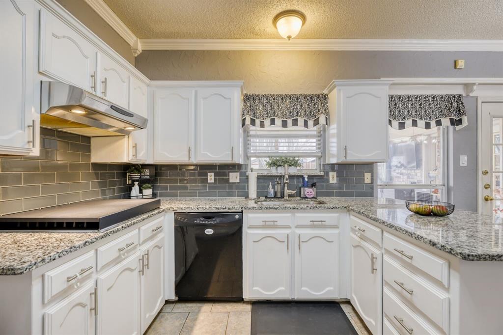 2600 Primrose Lane Rowlett, TX 75089 - Photo 10 of 29