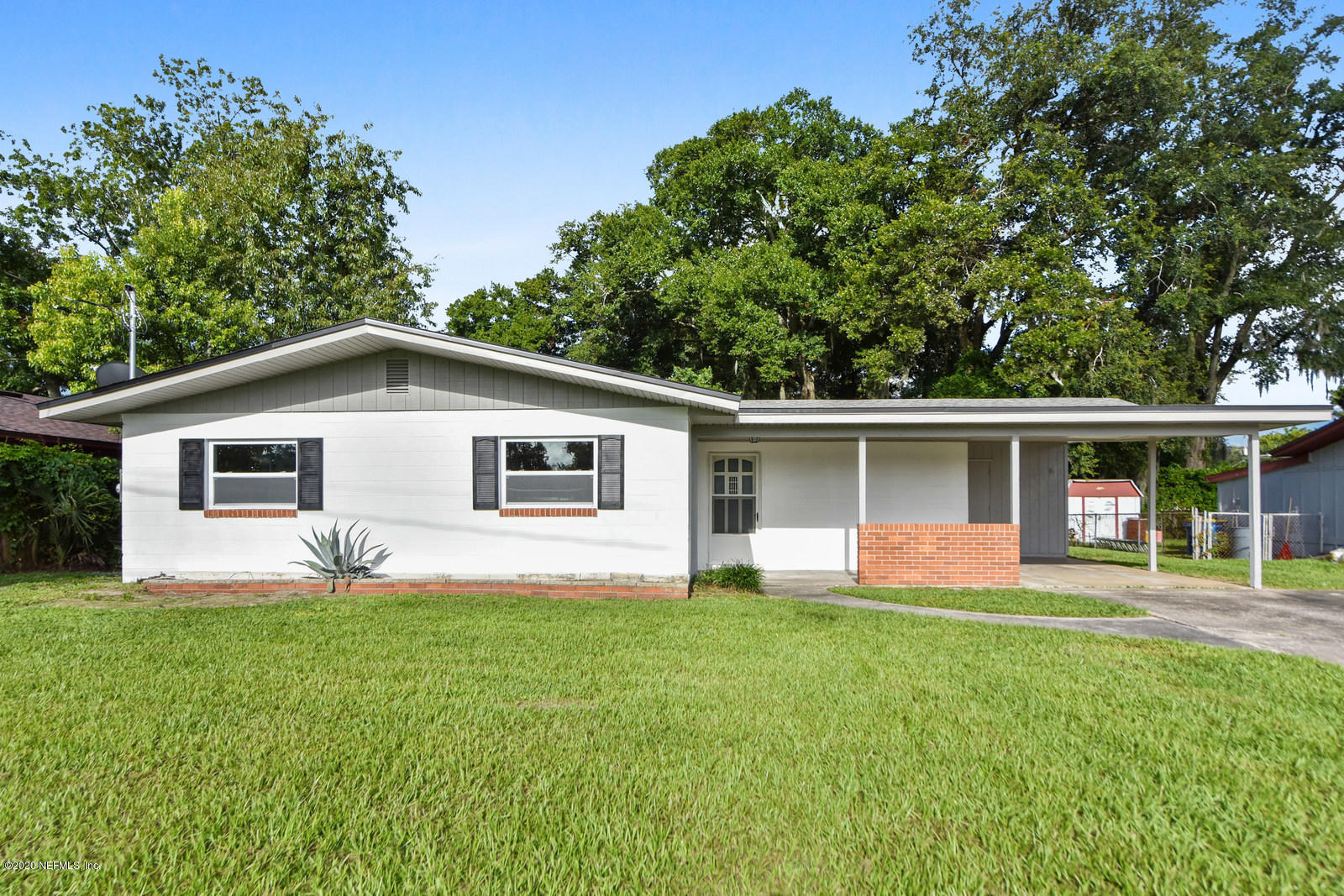 11152 Emuness Road Jacksonville, FL 32218 - Photo 1 of 20 Front of Home