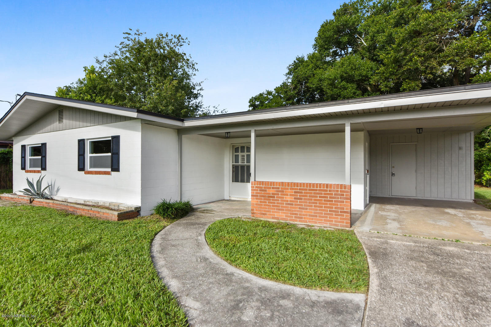11152 Emuness Road Jacksonville, FL 32218 - Photo 3 of 20 Front of Home