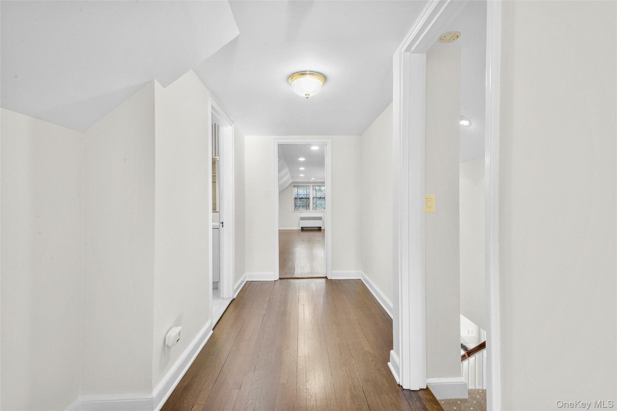 1 Highridge Road Larchmont, NY 10538 - Photo 19 of 33 Third floor hall