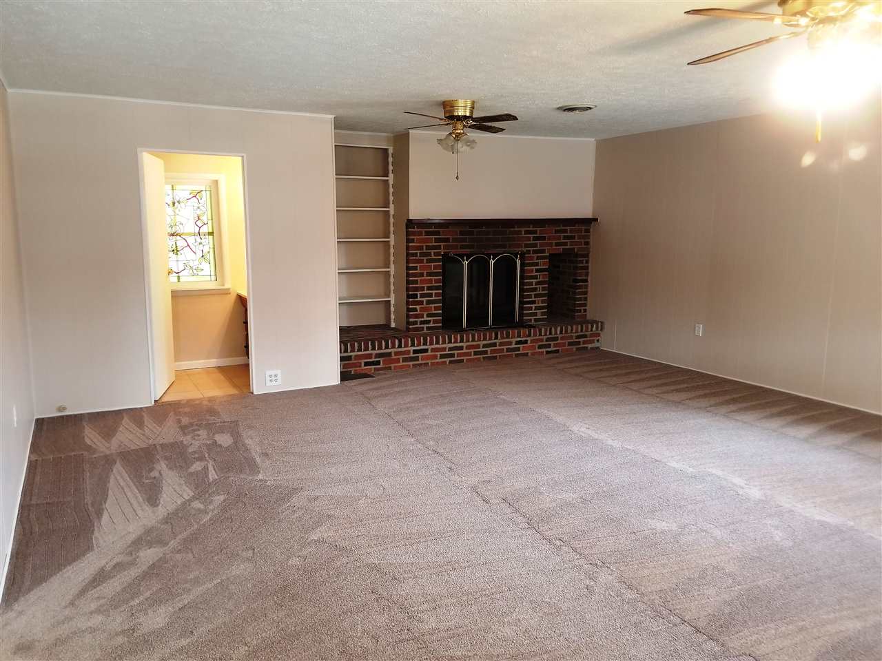 6111 Grand River Road Newburgh, IN 47630 - Photo 15 of 36 Gallery Image 15
