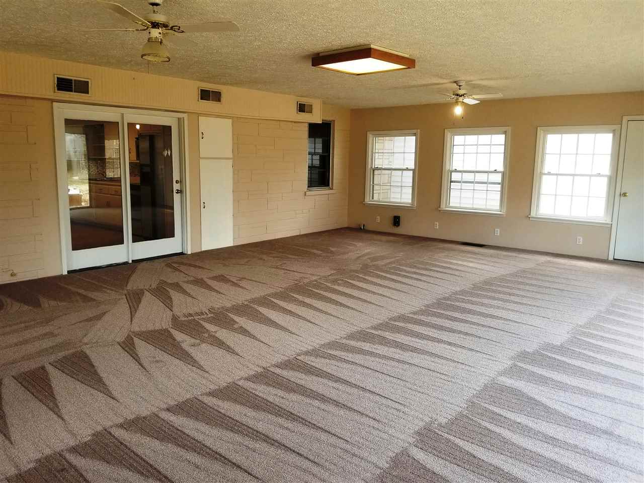 6111 Grand River Road Newburgh, IN 47630 - Photo 20 of 36 Gallery Image 20