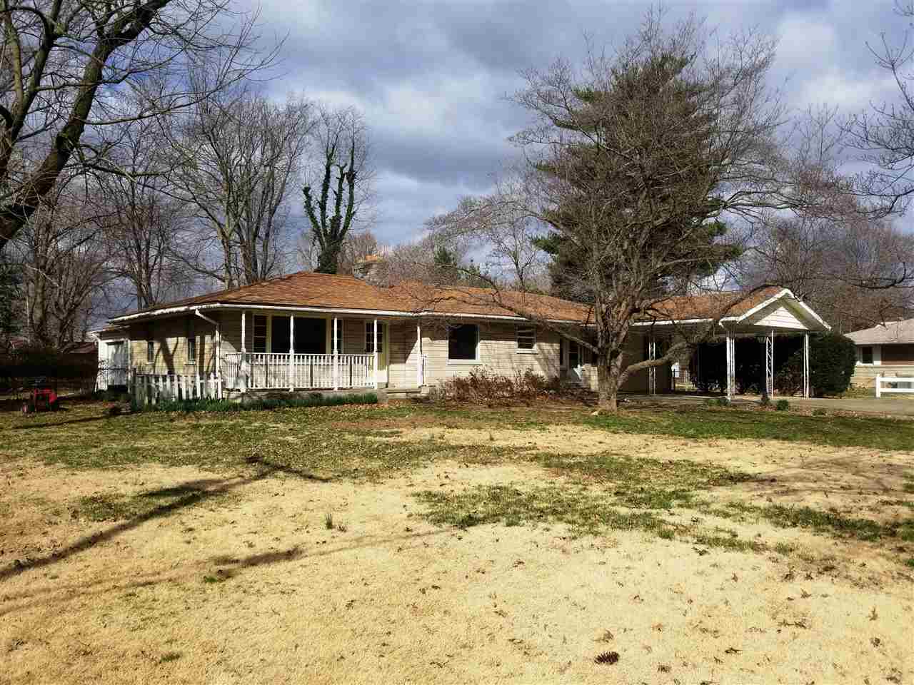 6111 Grand River Road Newburgh, IN 47630 - Photo 3 of 36 Gallery Image 3