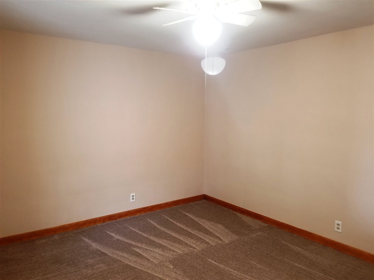 6111 Grand River Road Newburgh, IN 47630 - Photo 25 of 36 Gallery Image 25