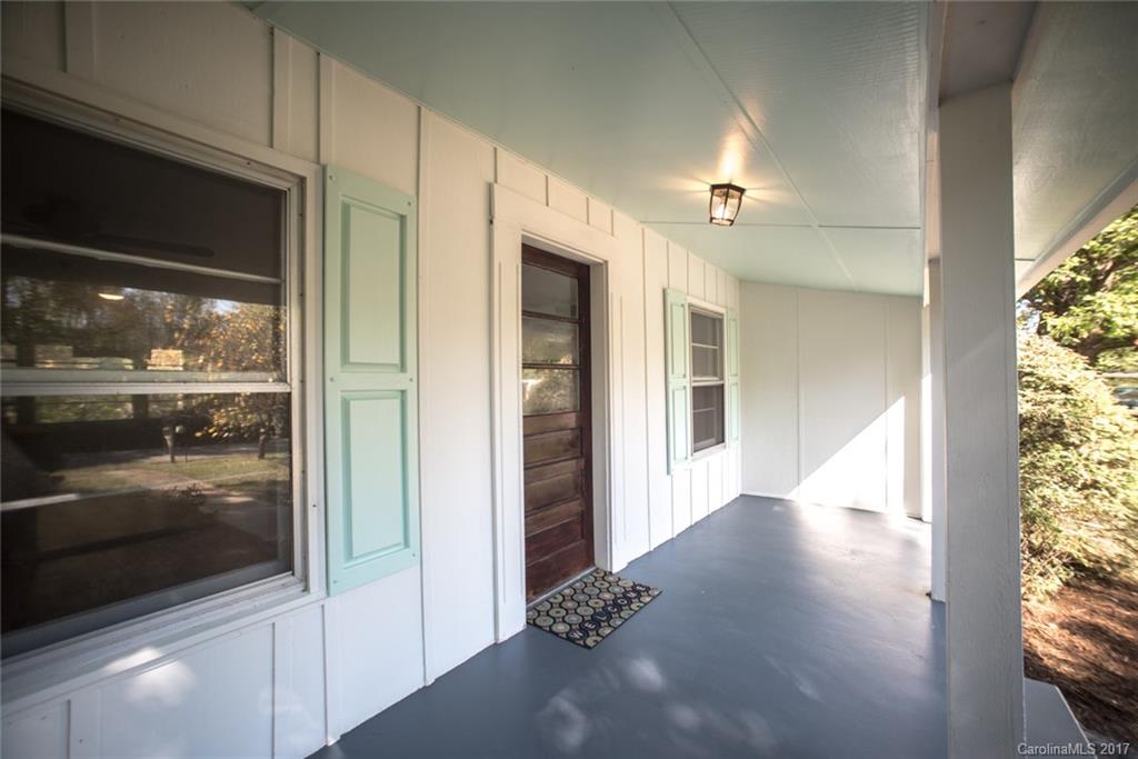 76 Kennedy Road Weaverville, NC 28787 - Photo 4 of 23 Gallery Image 4