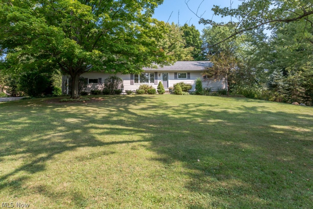8850 Taylor May Road Chagrin Falls, OH 44023 - Photo 1 of 18 Gallery Image 1