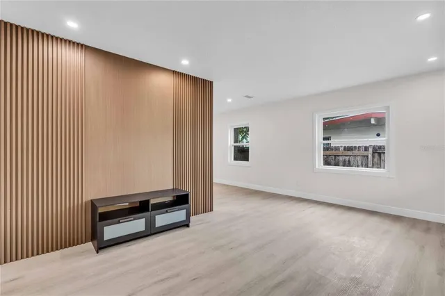 $299,990 | 4724 13th Avenue South, St. Petersburg, FL 33711