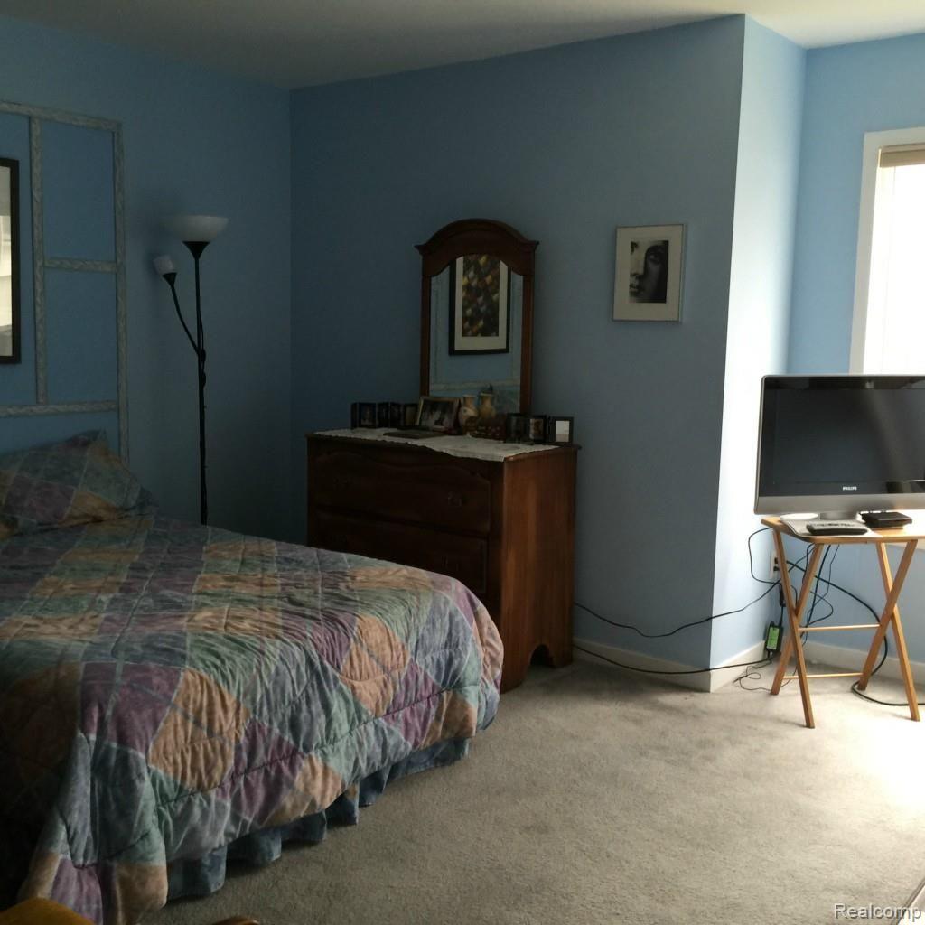 5141 Argentine Road Howell, MI 48855 - Photo 28 of 37 Bedroom