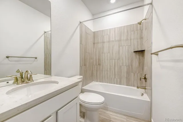 $882,100 | 1199 Morning Side Drive, Erie, CO 80516