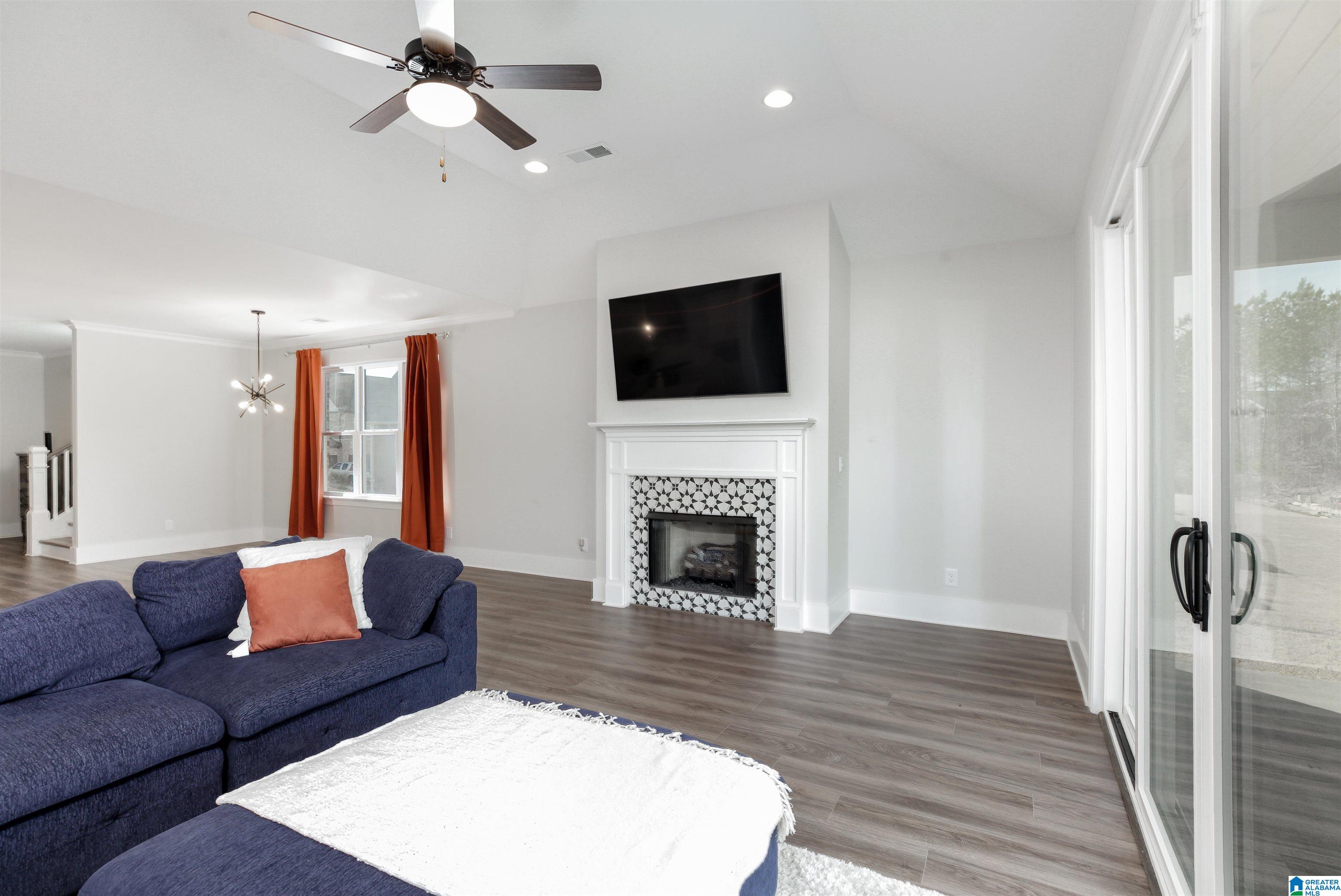 7776 Raleigh Drive Trussville, AL 35173 - Photo 3 of 32