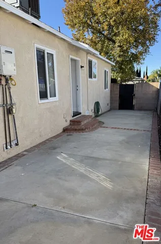 $2,700 | 6654 Aldea Avenue, Van Nuys, CA 91406