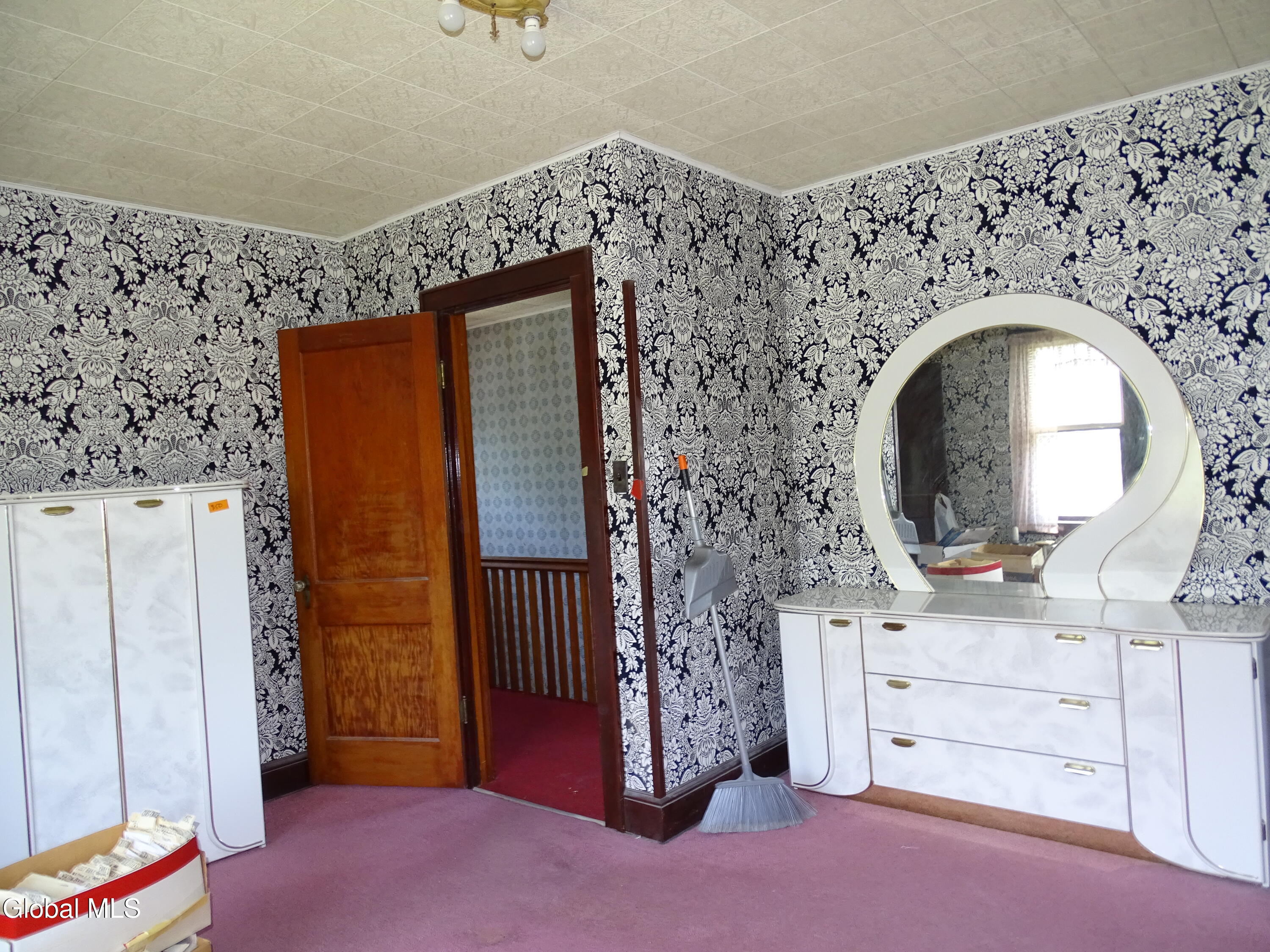 90 Cohoes Road Colonie, NY 12189 - Photo 23 of 29 DSC01470