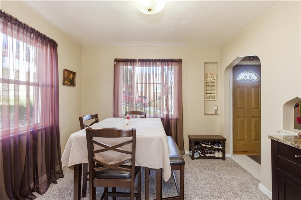 2 Oakridge Road Pittsburgh, PA 15237 - Photo 5 of 34 Gallery Image 5