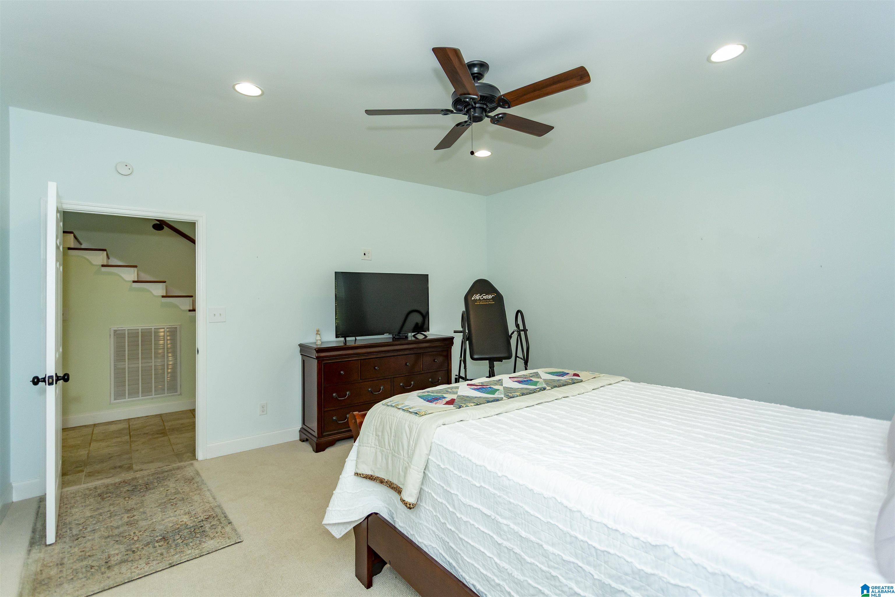 770 Gallops Lane Sylacauga, AL 35151 - Photo 21 of 76