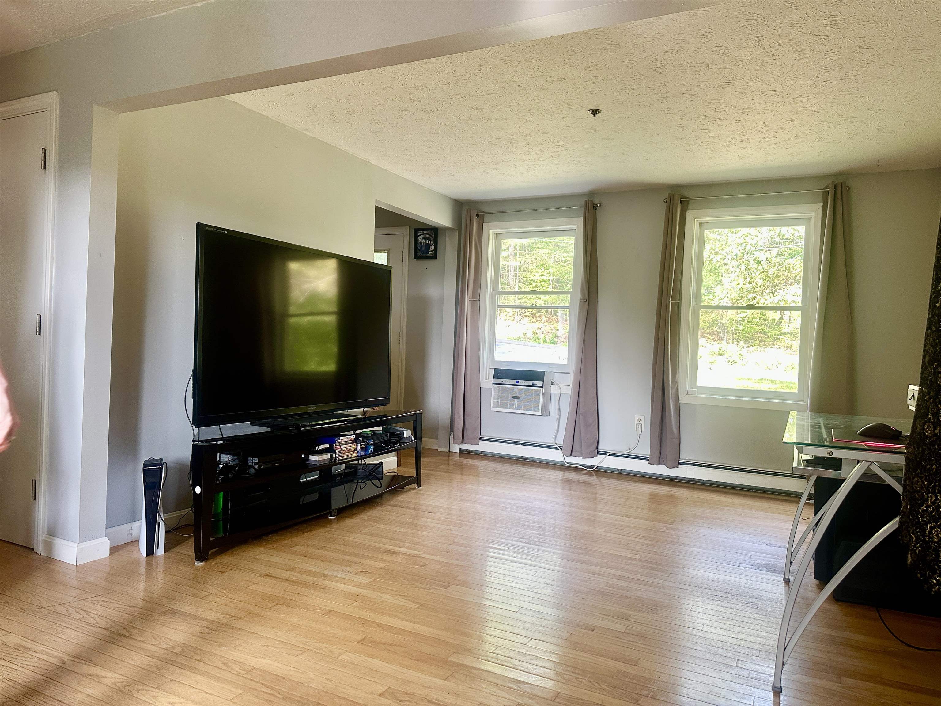 73 Guy's Lane Weare, NH 03281 - Photo 27 of 47