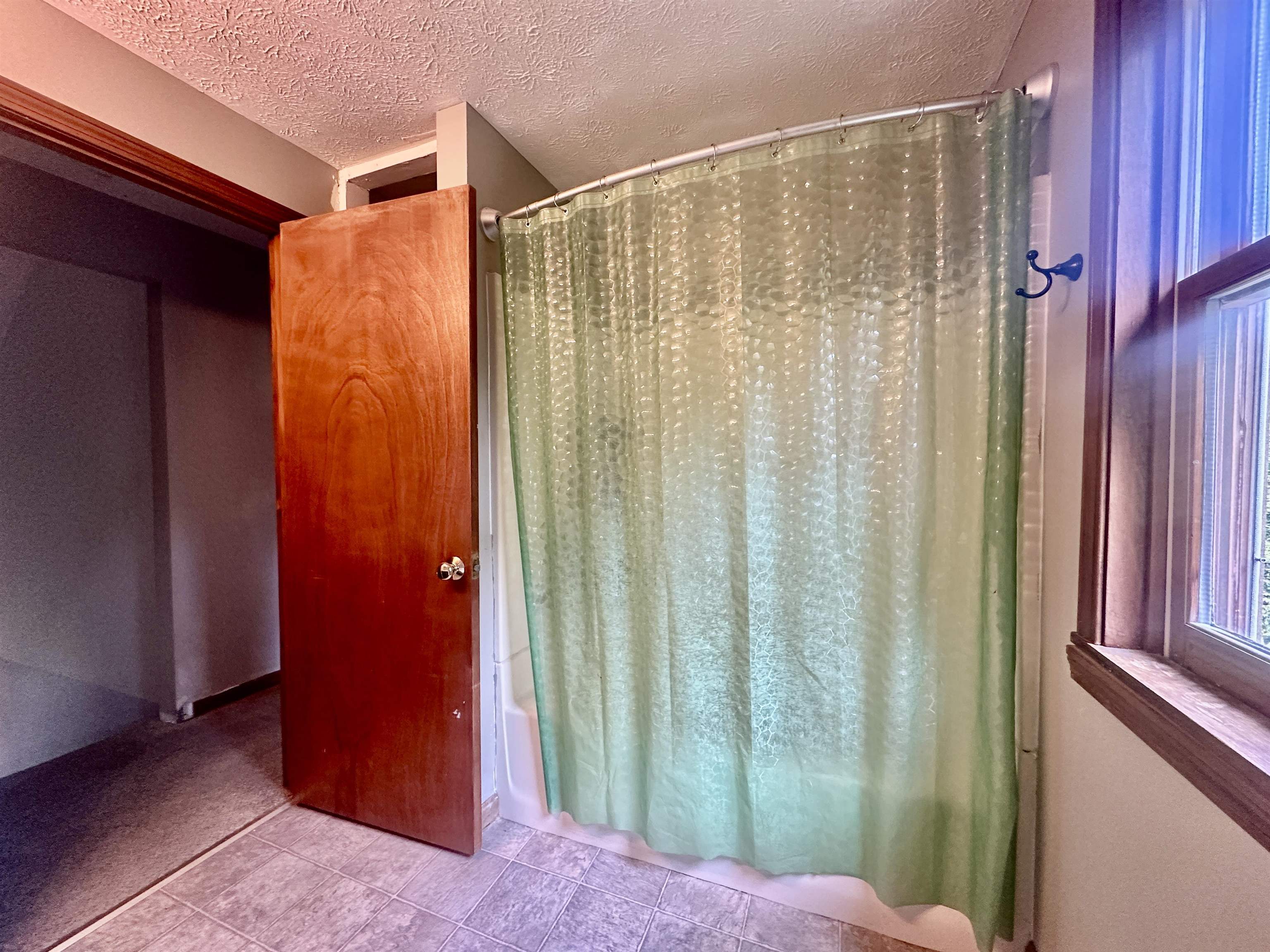 73 Guy's Lane Weare, NH 03281 - Photo 35 of 47