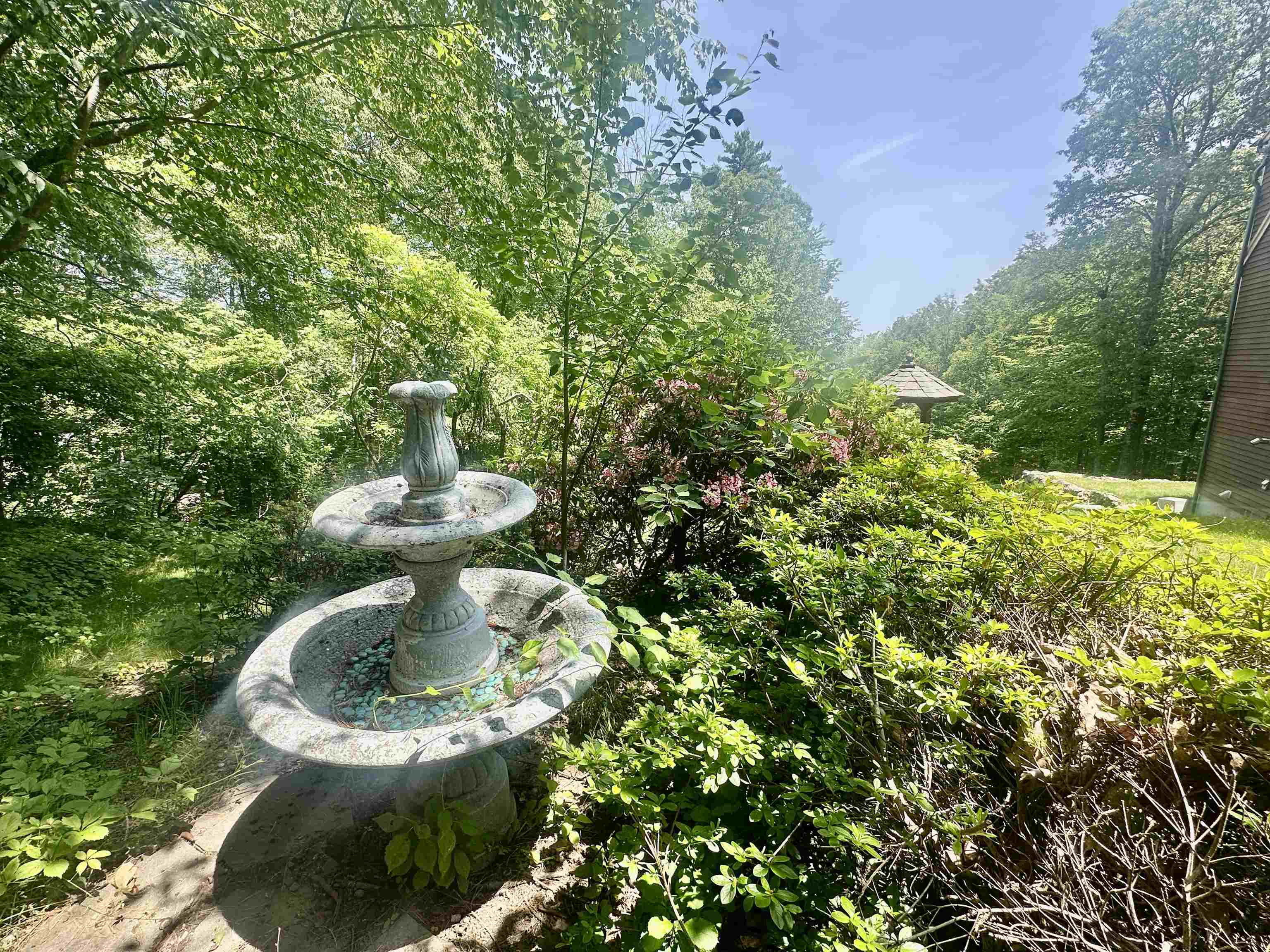 73 Guy's Lane Weare, NH 03281 - Photo 38 of 47