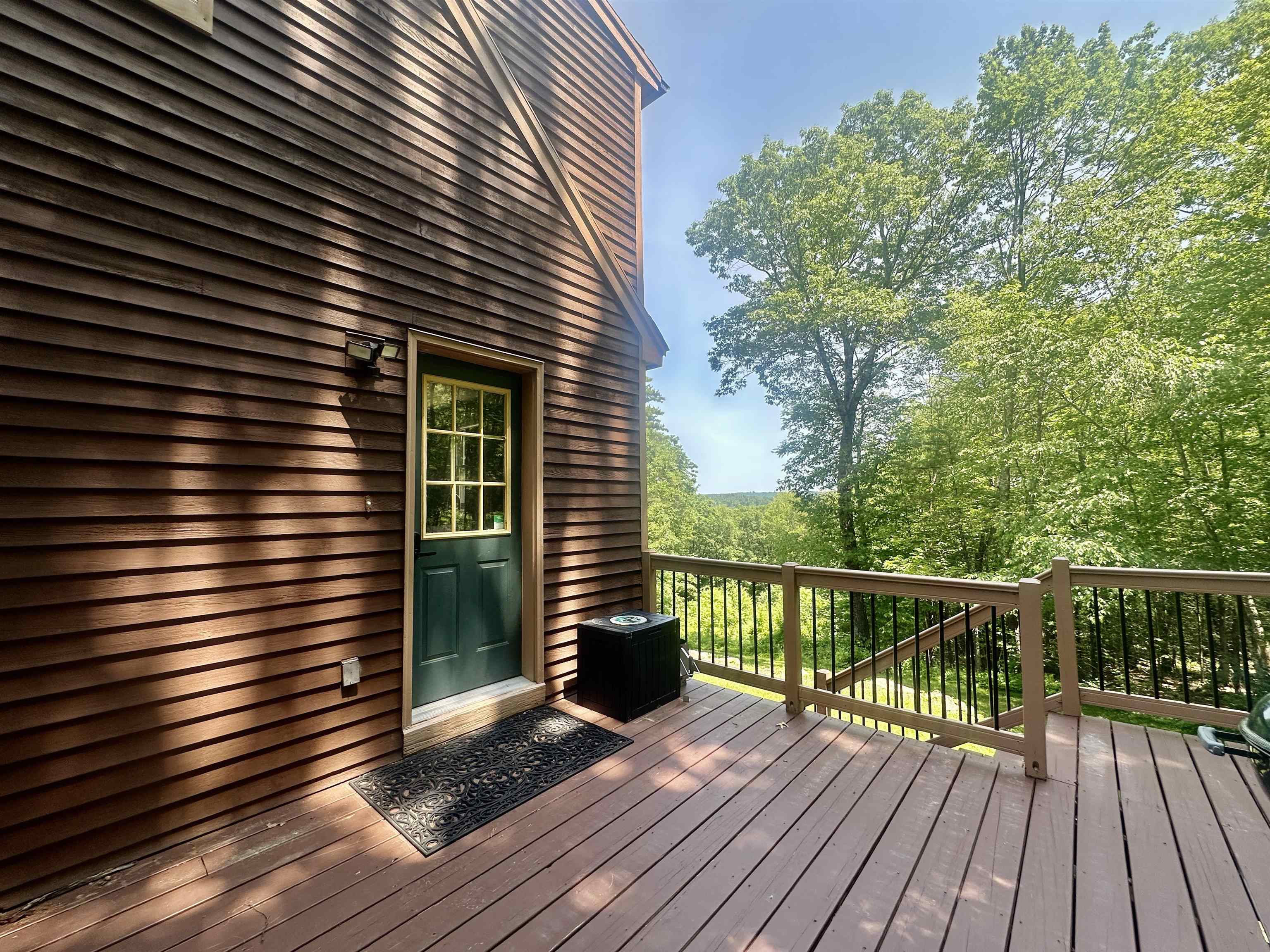 73 Guy's Lane Weare, NH 03281 - Photo 5 of 47