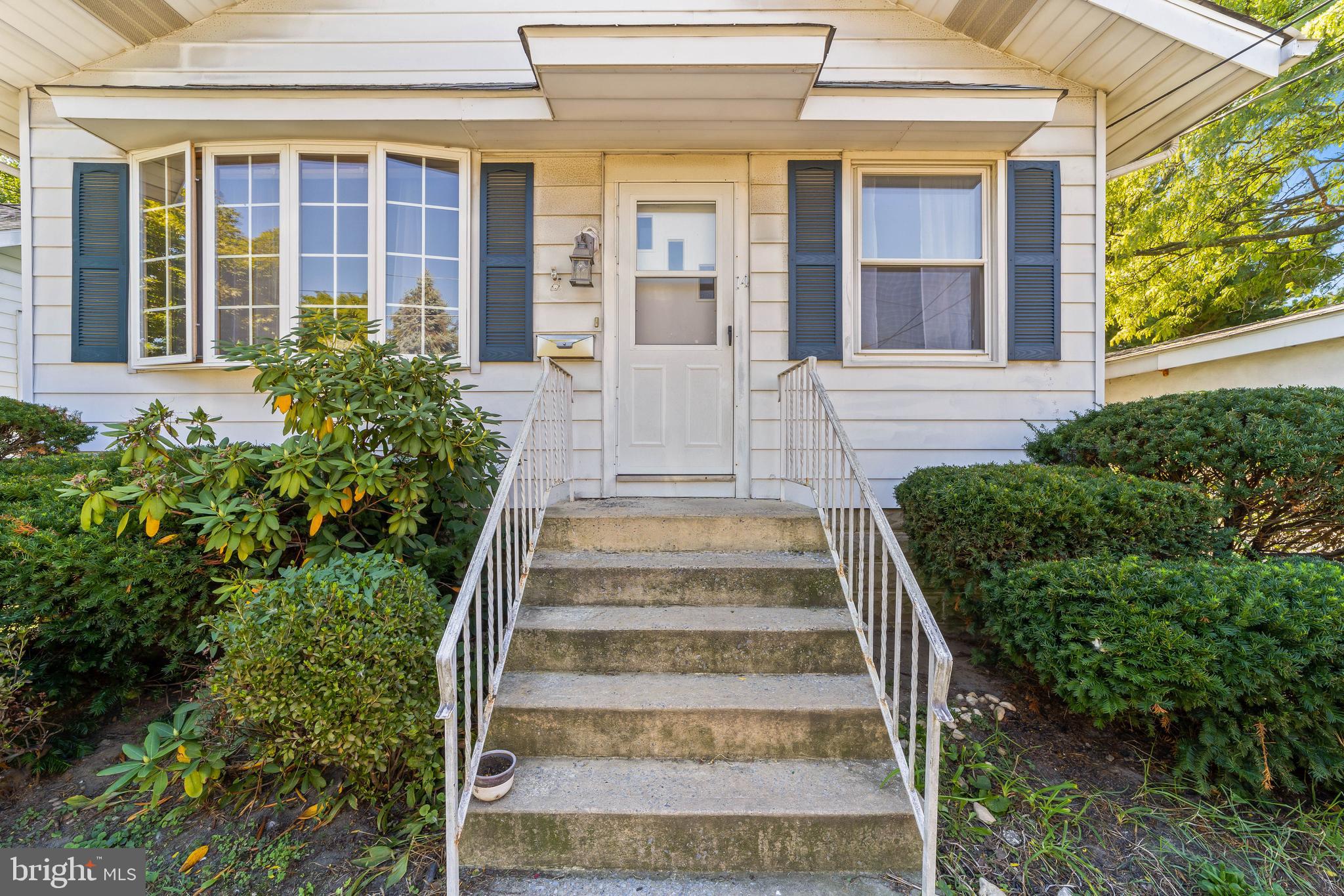 14 Theodore Avenue Maple Shade, NJ 08052 - Photo 4 of 25