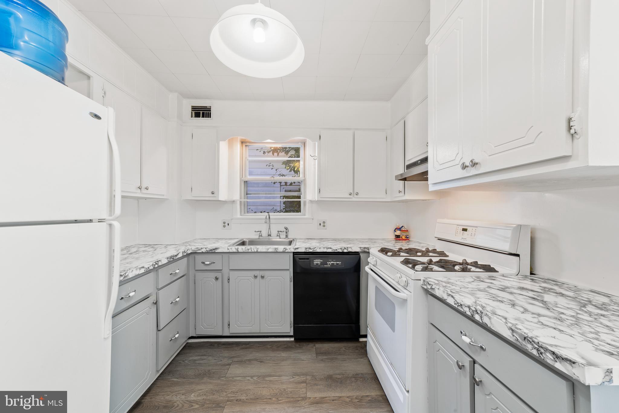 14 Theodore Avenue Maple Shade, NJ 08052 - Photo 10 of 25