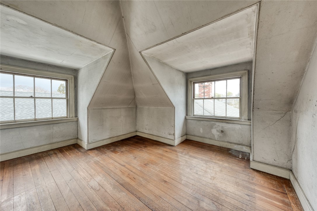 2 Elm Street Westerly, RI 02891 - Photo 43 of 50