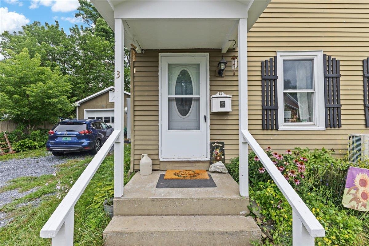 3 Church Street Brandon, VT 05733 - Photo 2 of 36