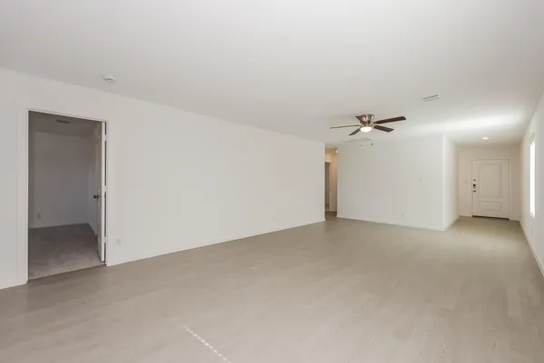 $1,985 | 1715 Crossbill Street, Forney, TX 75126