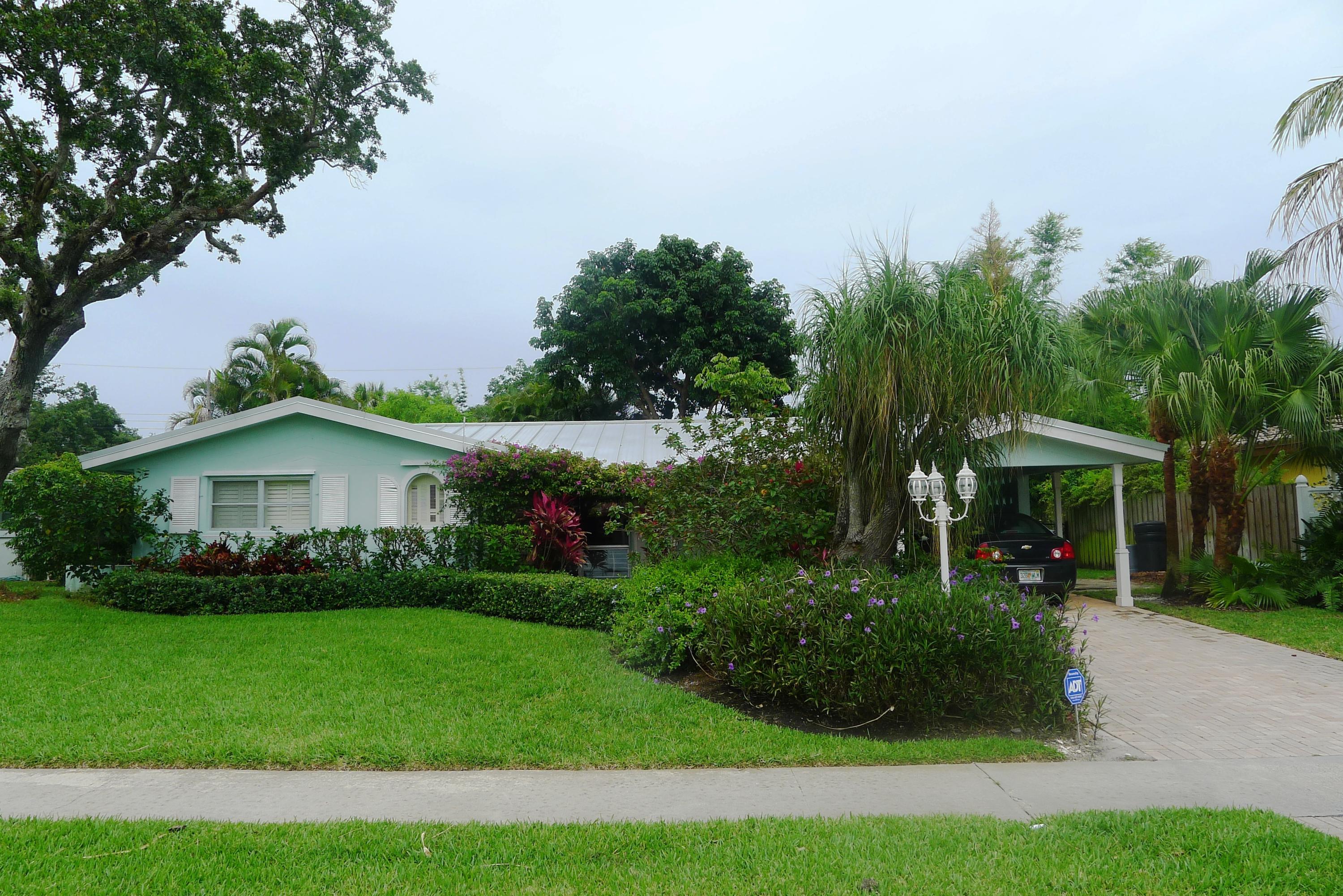 410 Southwest 7th Terrace Boca Raton, FL 33486 - Photo 1 of 23 EXTERIOR