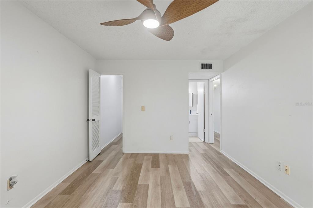 11707 Raintree Village Boulevard, Unit C Temple Terrace, FL 33617 - Photo 8 of 24