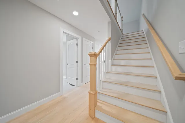 $574,900 | 7 Cypress Lane, Unit 5, Windham, NH 03087