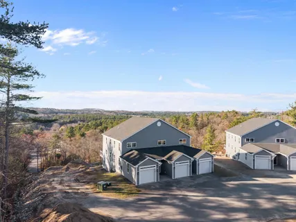 $550,000 | 4 Cypress Lane, Unit 10, Windham, NH 03087