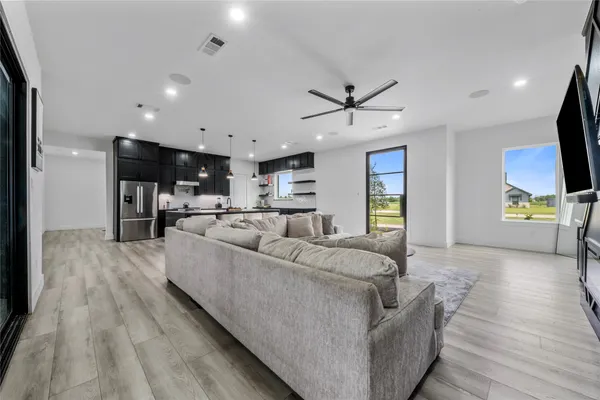 $725,000 | 5119 Sophie Slansky Way, Sealy, TX 77474