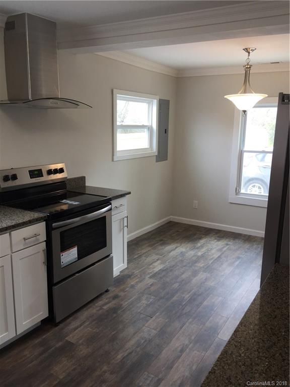 370 Deaverview Road Asheville, NC 28806 - Photo 8 of 20 Gallery Image 8