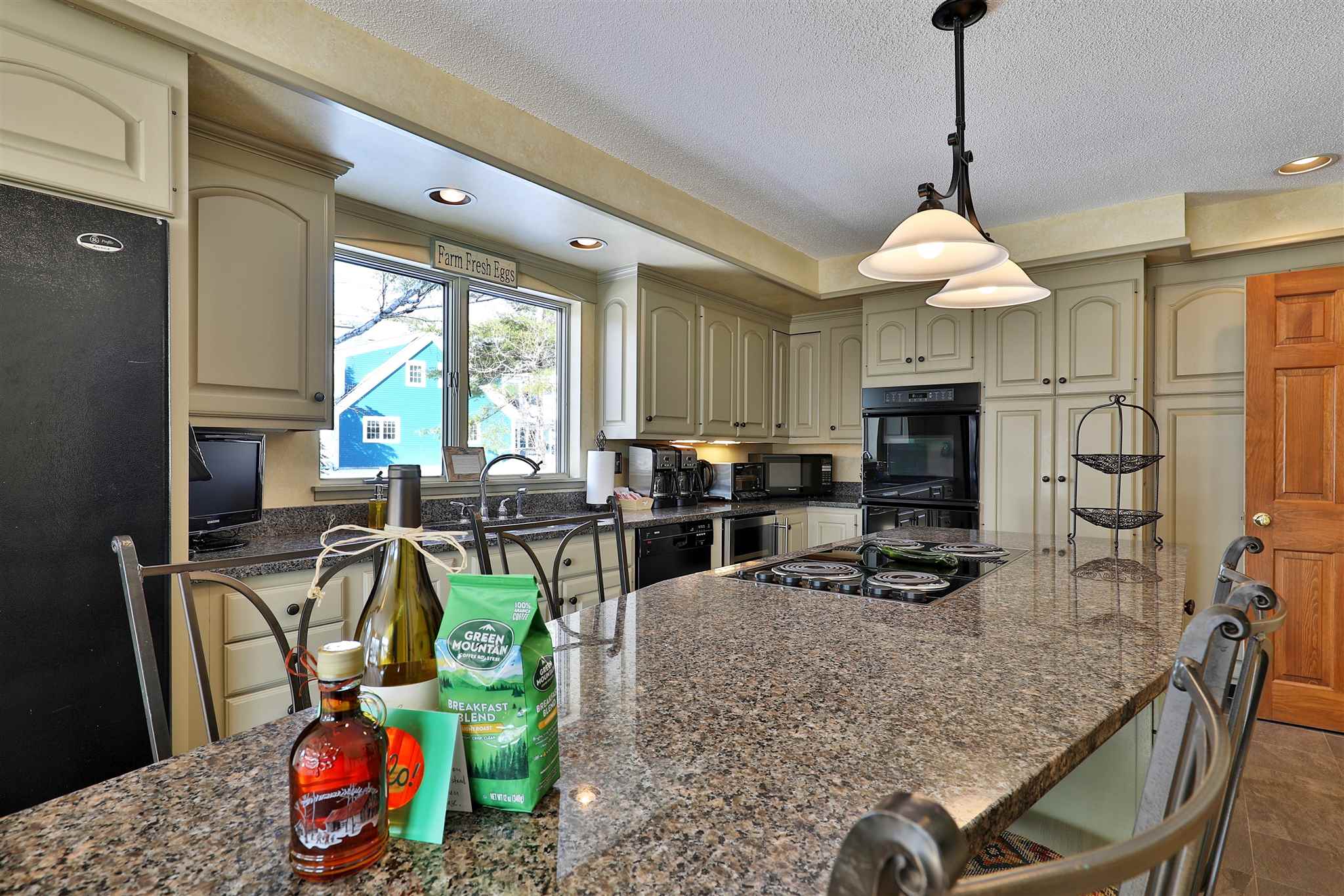 271 Roaring Brook Road Killington, VT 05751 - Photo 10 of 40