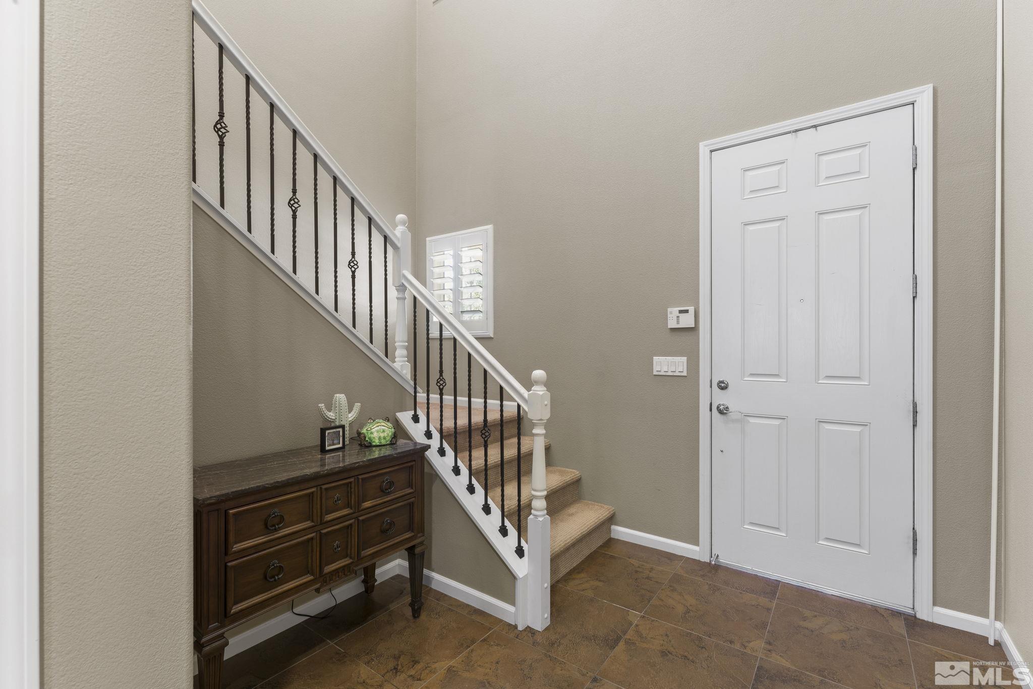 10710 Cordero Drive Reno, NV 89521 - Photo 3 of 30 Photo 3