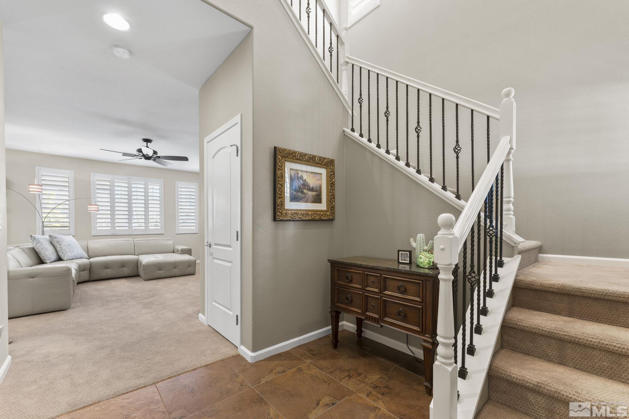 10710 Cordero Drive Reno, NV 89521 - Photo 4 of 30 Photo 4