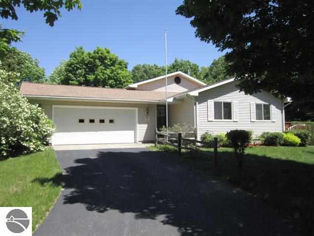 5272 Goodrick Road Traverse City, MI 49684 - Photo 1 of 40 1746762.JPG
