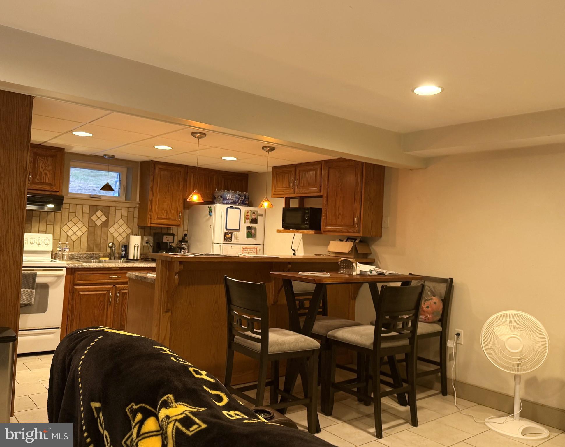 17 Mountain View Trail Fairfield, PA 17320 - Photo 9 of 23 a kitchen with a table and chairs in it