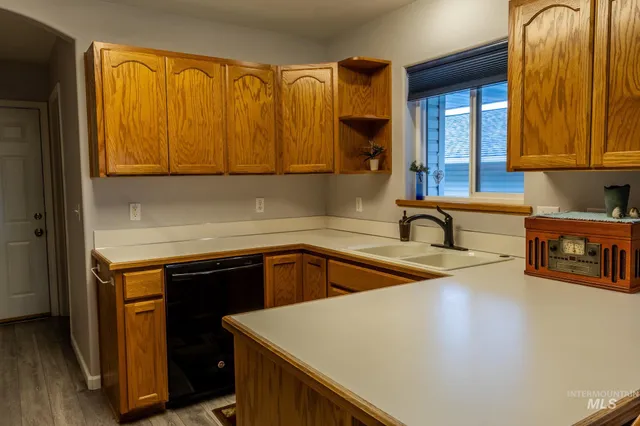 $345,000 | 925 Hawthorne Street, Unit A, Lewiston, ID 83501