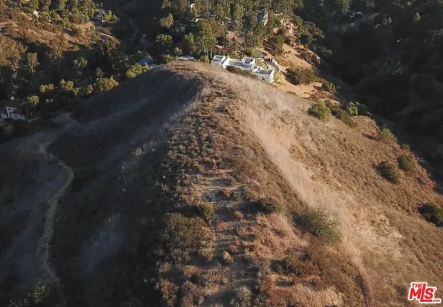 $295,000 | 22800 Portage Cir Drive, Topanga, CA 90290