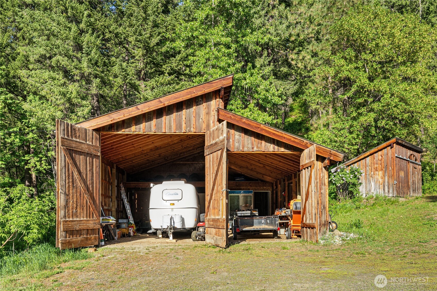 4265 Highway 97 Peshastin, WA 98847 - Photo 2 of 38 a view of a chair and table in front of house