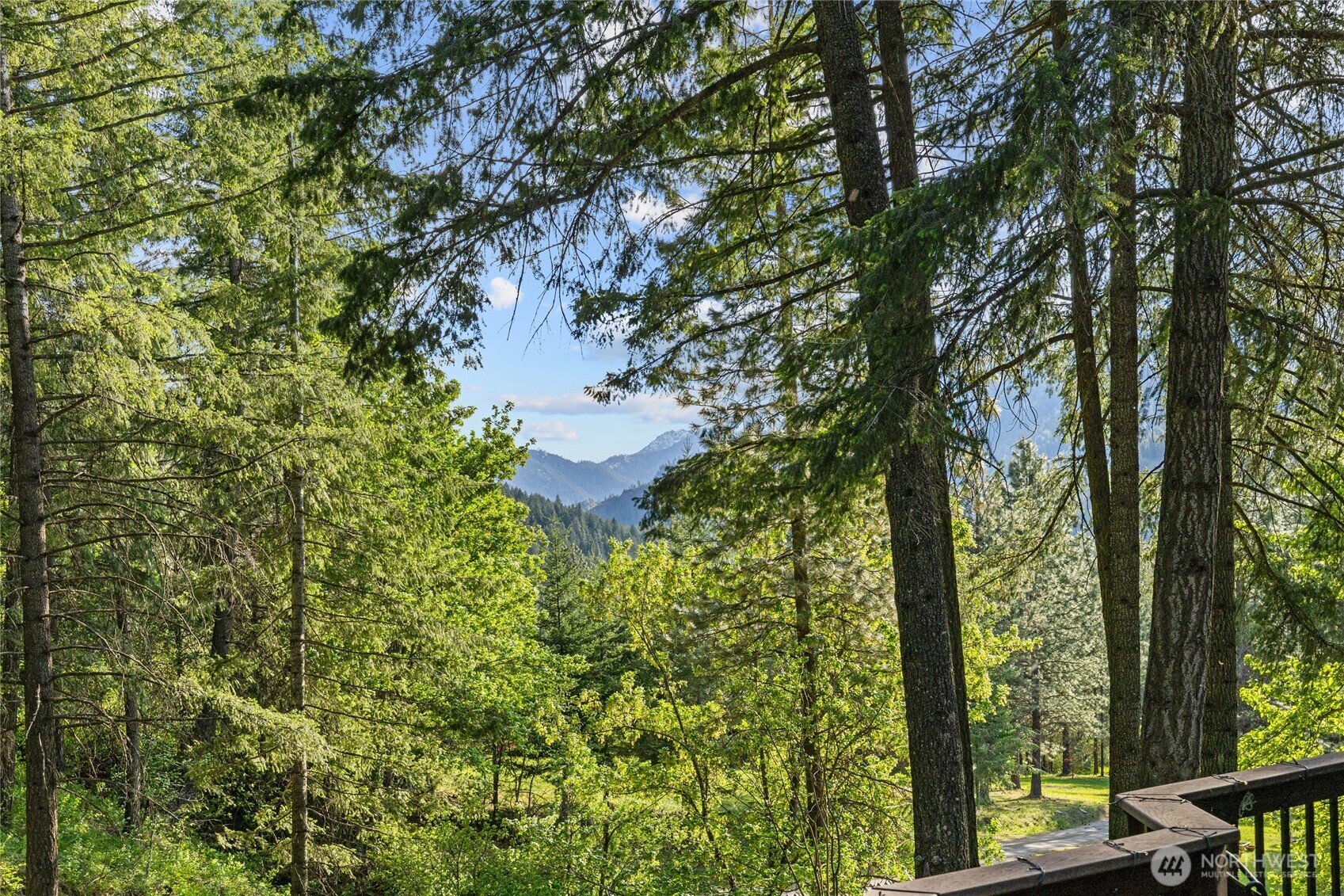 4265 Highway 97 Peshastin, WA 98847 - Photo 33 of 38 a view of a garden from a house