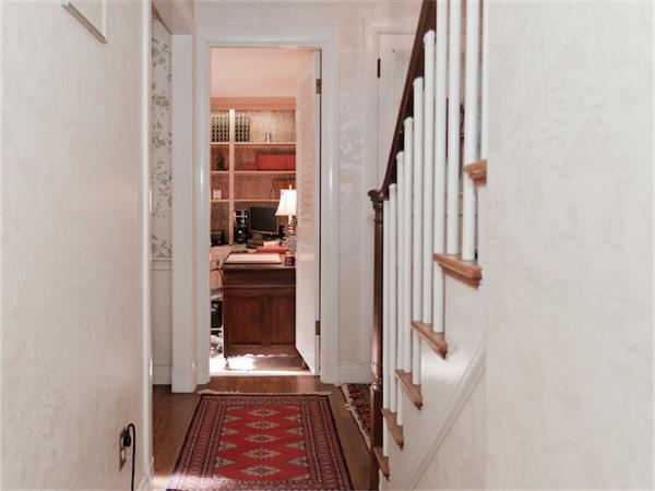 75 Lawson Road Winchester, MA 01890 - Photo 15 of 19 Gallery Image 15