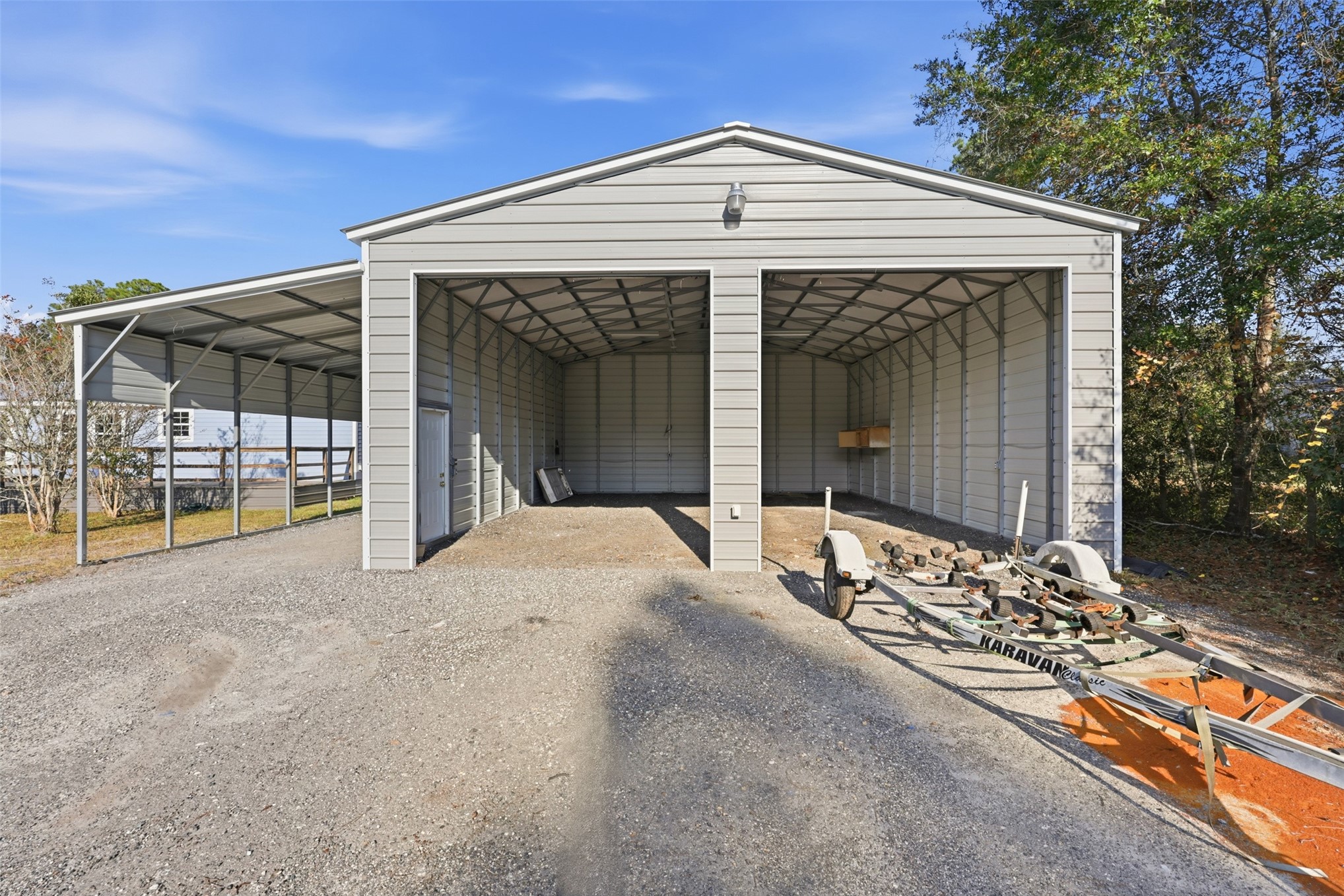 85232 Burmeister Road Fernandina Beach, FL 32034 - Photo 3 of 32 a front view of a house with a outdoor space