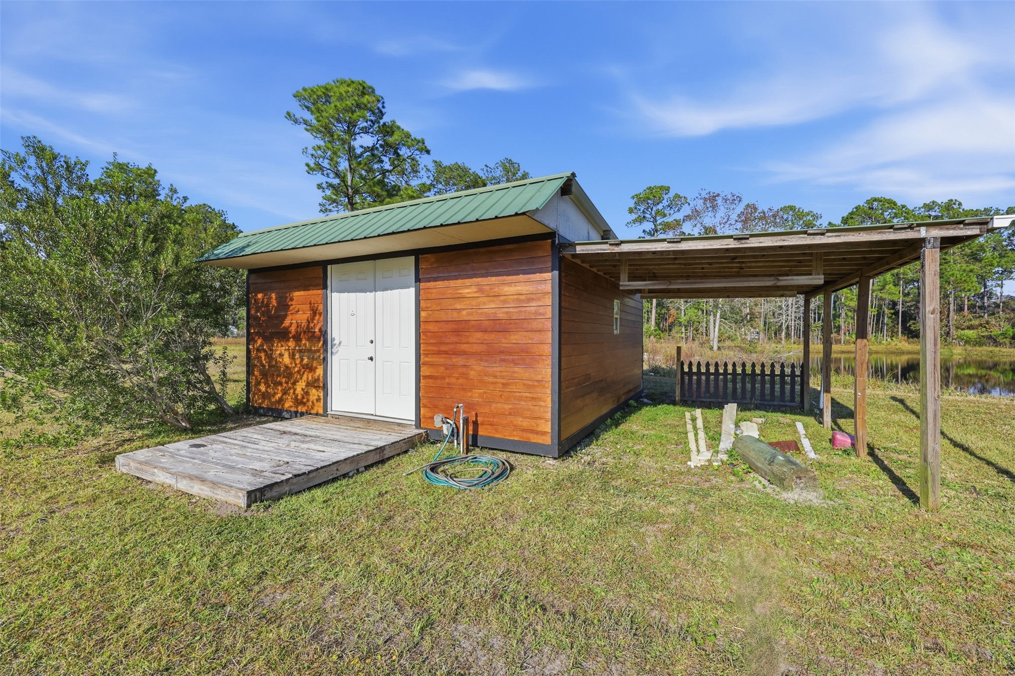 85232 Burmeister Road Fernandina Beach, FL 32034 - Photo 31 of 32 a view of backyard with a patio and entertaining space