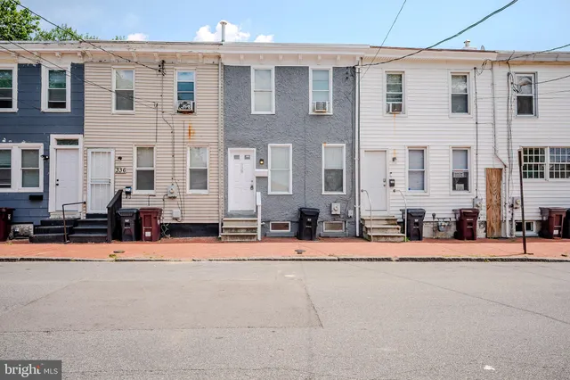 $136,900 | 338 South Claymont Street, Wilmington, DE 19801