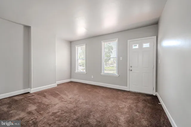 $136,900 | 338 South Claymont Street, Wilmington, DE 19801