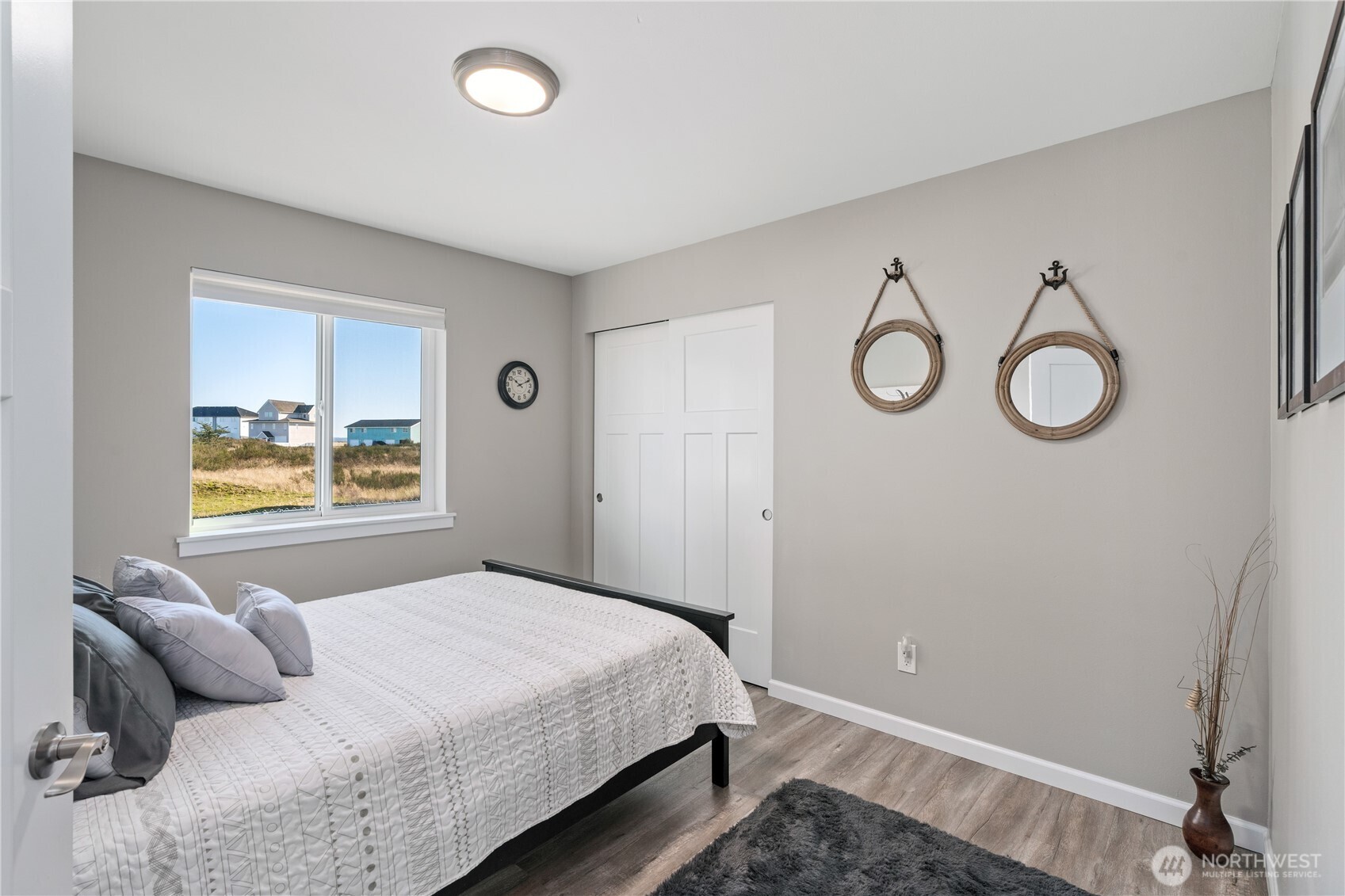 417 Riviera Street Southwest Ocean Shores, WA 98569 - Photo 23 of 37