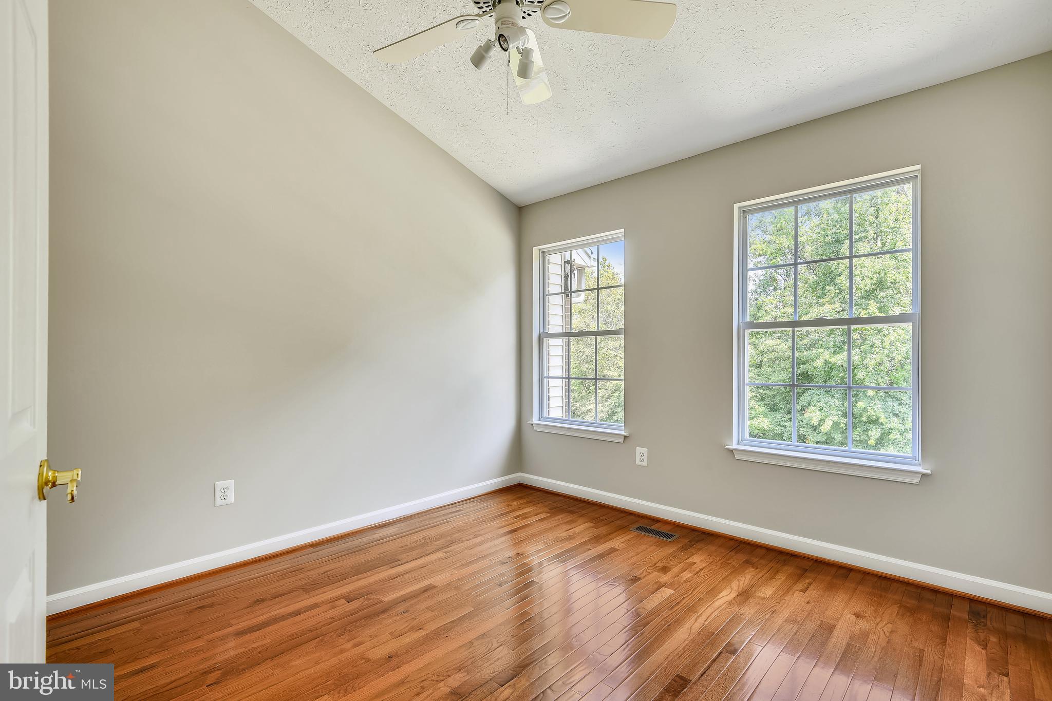 1294 Breckenridge Circle Riva, MD 21140 - Photo 26 of 64 Third Bedroom With Vaulted Ceiling & Hardwoods