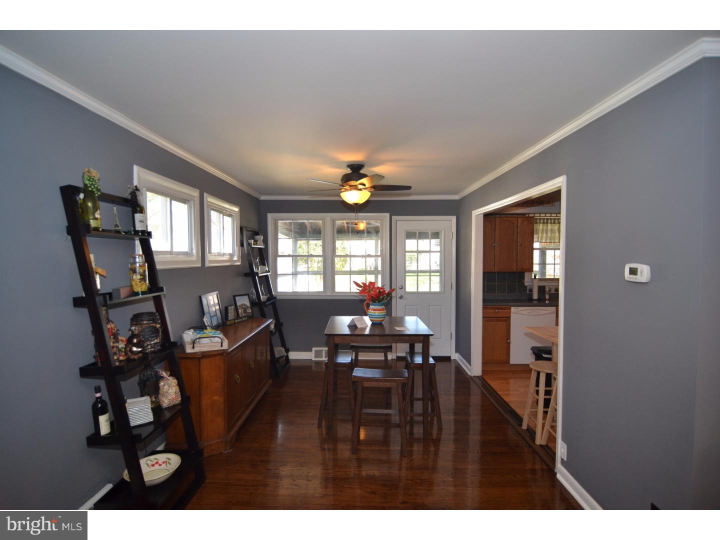419 Yorkshire Road Cherry Hill, NJ 08034 - Photo 3 of 13 Gallery Image 3